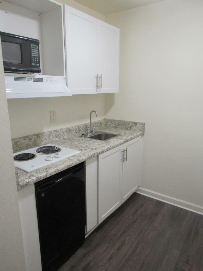 Stay Lodge Anderson Bagian luar foto